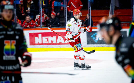 MoDos Sampo Ranta jublar vid 2-0