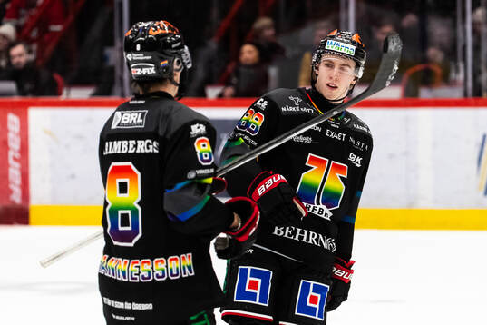 Örebros Jonathan Lekkerimäki jublar