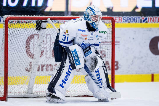 Karlskogas målvakt Marcus Hellgren Smed