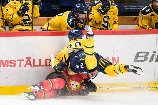 Södertäljes Emil Alba och Brynäs Johan Larsson