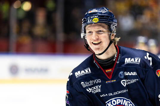 Linköpings Filip Bystedt jublar
