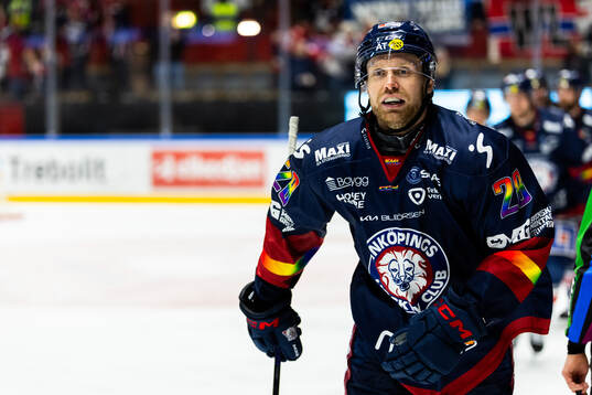 Linköpings John Nyberg jublar