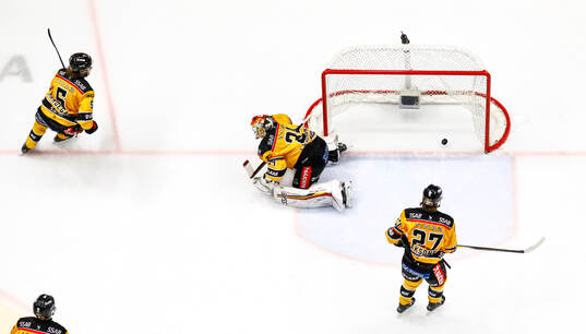 Mål 3-0 av Linköpings John Nyberg förbi Luleås målvakt