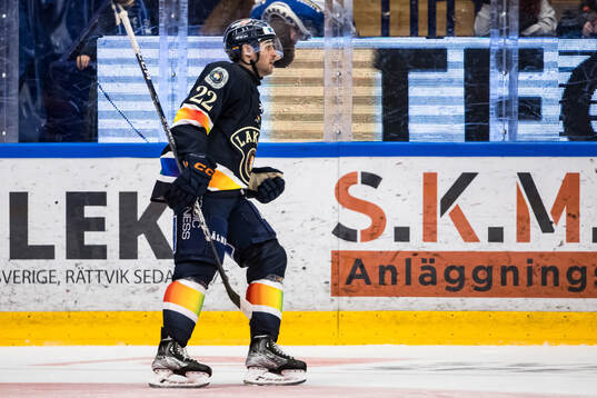 Växjös Tobias Rieder jublar