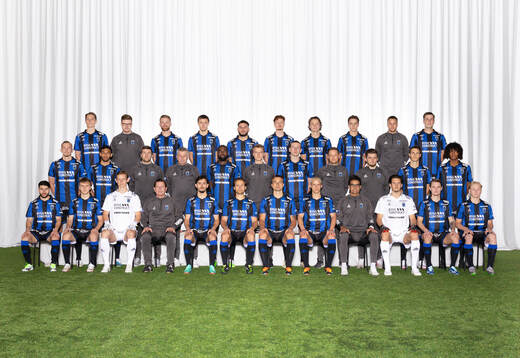  Marcus Lindberg, Analys David Hollinggård, Dennis Widgren, Melker Heier, Edi Sylisufaj, August Ljungberg, Herman Sjögrell, Adam Wikman, chef herrlaget Jonathan Ederström, Filip Olsson. Mittenledet från vänster: Jakob Voelkerling Persson, Joakim Persson, naprapat Petter Isaksson, materialförvaltare Gert Andersson, Patrick Nwadike, fystränare Olle Ekman, Andreas Murbeck, scouting- och avtalsansvarig John Swärd, lagledare Jens Södblom, Tobias Carlsson, Malcolm Jeng. Sittande från vänster: André Alsanati, Óli Ómarsson, Jakob Tånnander, huvudtränare Christer Mattiasson, Emil Özkan, Daniel Stensson, Henrik Castegren, Michael Martin, målvaktstränare Karim Fegrouch, David Mitov Nilsson, Noel Milleskog, Hugo Andersson Mella.