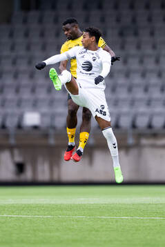 Elfsborgs Buhari Ibrahim och Odds Faniel Tewelde