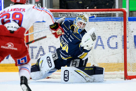 HV71s målvakt Joni Ortio