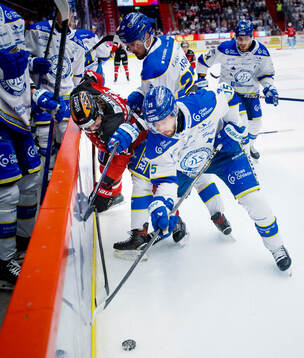 Örebros Hannes Björninen och Leksands Max Veronneau