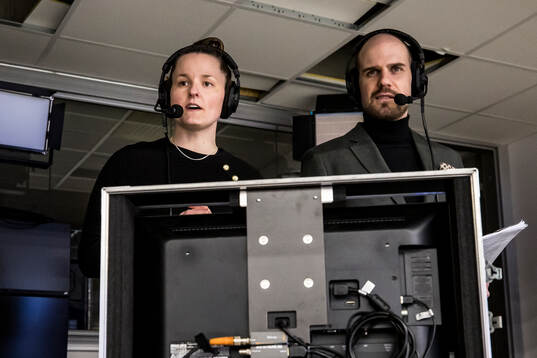 Madelene Östling och Linus Eklund kommenterar