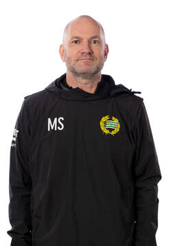 Hammarbys naprapat Magnus Svärd poserar för ett porträtt den 23 februari 2024 i Stockholm.