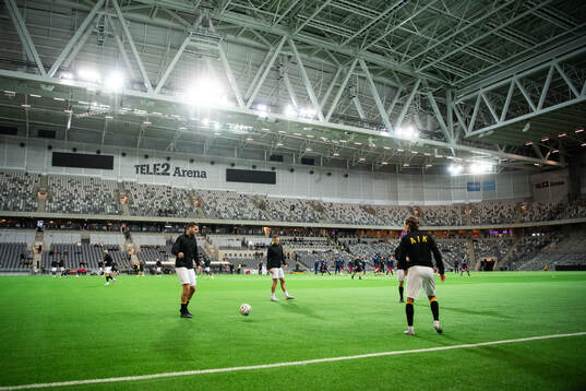 AIKs spelare värmer upp