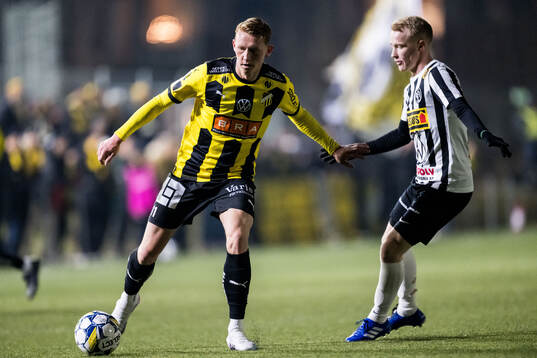 BK Häckens Julius Lindberg och Landskronas David Edvardsson