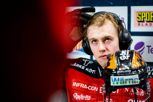 Örebros Jonathan Lekkerimäki är glad