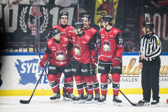 Malmö Redhawks Joakim Ryan jublar