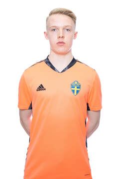 Lukas Lehto poserar för ett porträtt