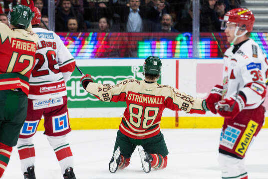 Frölundas Malte Strömwall jublar