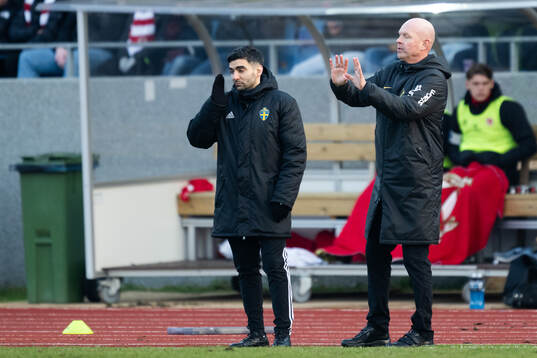 AIKs tränare Henning Berg