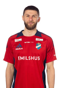 Östers Alibek Aliev poserar för ett porträtt den 4 mars 2024 i Växjö.