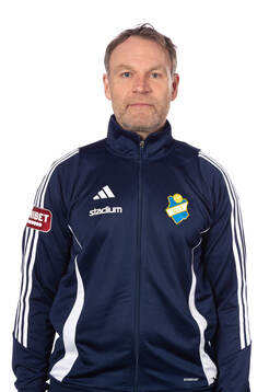 Östers assisterande tränare Torbjörn Arvidsson poserar för ett porträtt den 4 mars 2024 i Växjö.