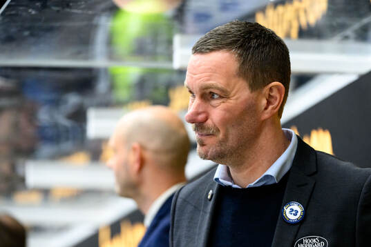 HV71s assisterande tränare Per Gustafsson