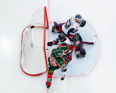 Frölundas Christian Folin (ej i bild) gör 2-1 bakom