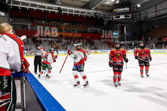 Luleå/MSSKs Noora Tulus, Jenna Pirttijärvi  och