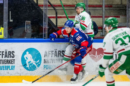 Oskarshamns Lukas Jasek och Rögles Brandon Davidson