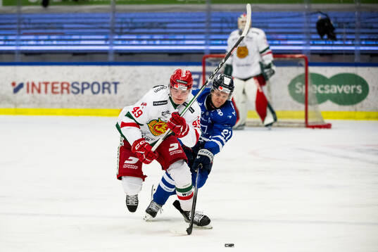 Moras Noah Steen och Karlskogas Filip Sveningsson