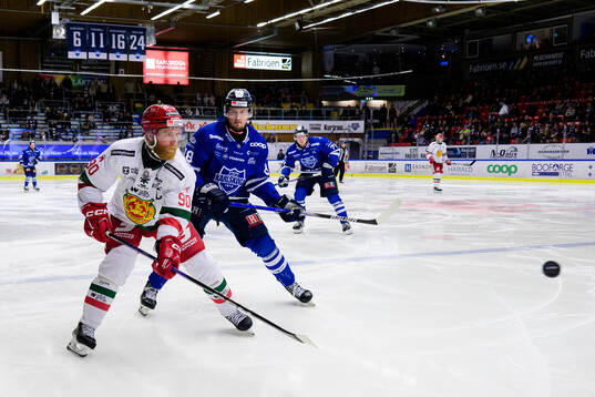 Moras Daniel Ljunggren och Karlskogas Jesper Kokkonen