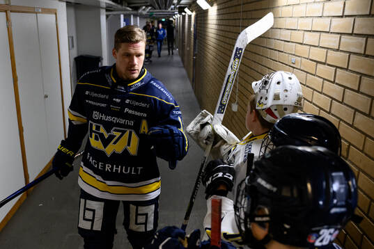 HV71s Simon Önerud