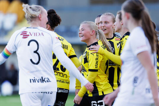 Häckens Matilda Nildén jublar