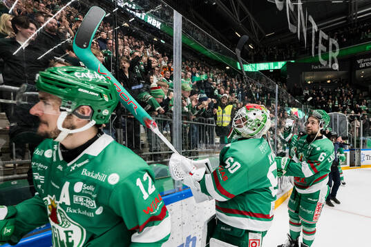 Rögles Petr Kvaca  jublar