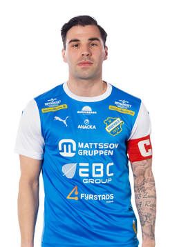 Oddevolds Kenan Mehovic poserar för ett porträtt den 11 mars 2024 i Uddevalla.