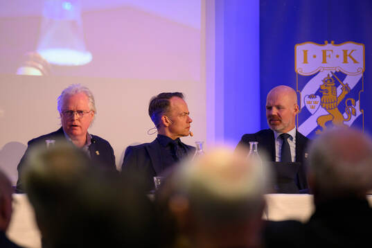 Mötets ordförande Hans Rothenberg, Ordförande Richard Berkling och Sekreterare Peter Brandt