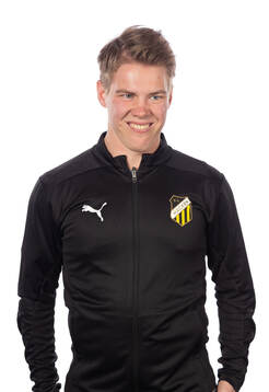Häckens materialförvaltare Petrus Karholm poserar för ett porträtt den 12 mars 2024 i Göteborg.