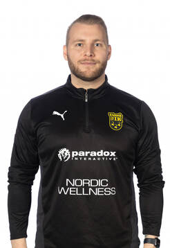 Umeås fysioterapeut Emil Flatholm poserar för ett porträtt den 12 mars 2024 i Umeå.