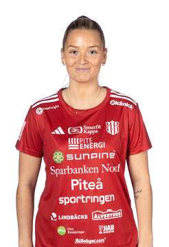 Piteås Ronja Aronsson poserar för ett porträtt den 13 mars 2024 i Piteå.
