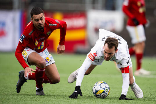 Helsingborgs Adam Hellborg och Falkenbergs Melwin Kocanovic