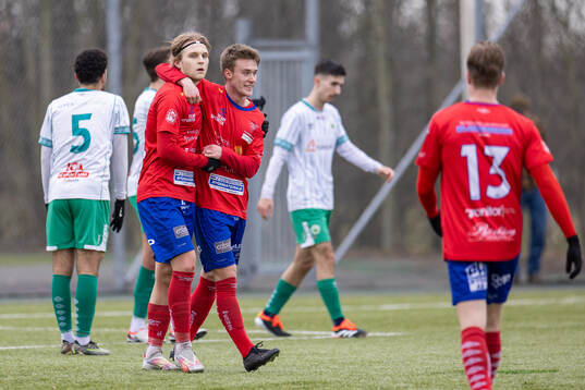 Tvååkers William Nilsson och Melvin Sjöland jublar