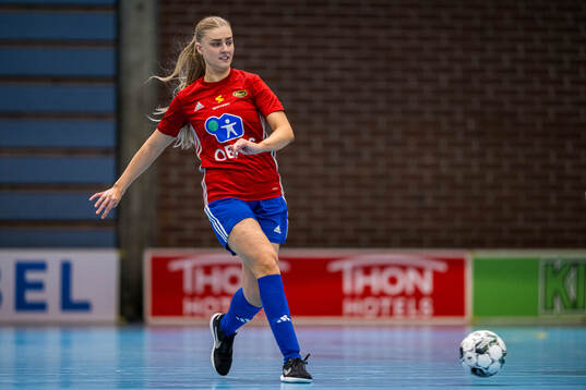 Elise Gullhav Kvandal of Skeid