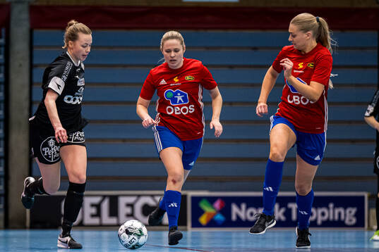 Vilde Elisabeth Edvardsen of Hulløy Bodø and Elise Gullhav Kvandal of Skeid