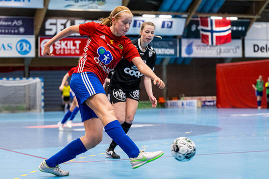 Lotte Anker-Berre of Skeid