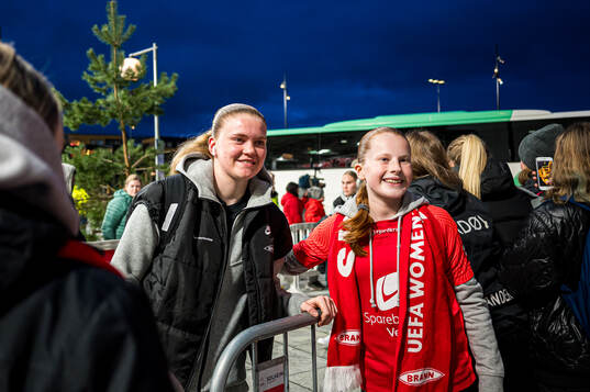 Signe Gaupset of Brann arrives