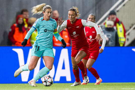 Alexia Putellas of Barcelona and Ingrid Stenevik of Brann