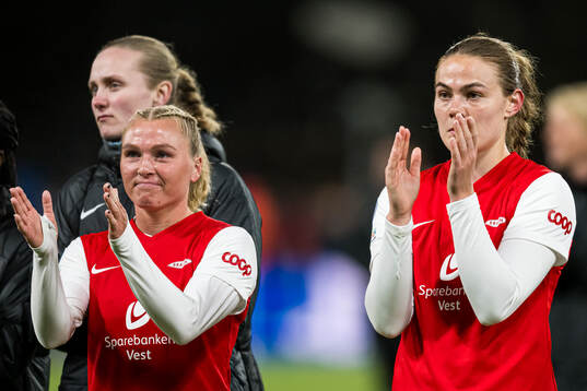 Karoline Haugland and Marthine Østenstad of Brann