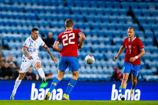 Aron Dønnum of Norway and Antonin Barák of Czech Republic