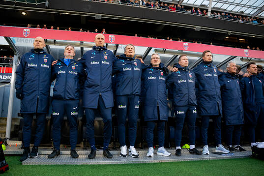 Ståle Solbakken, head coach of Norway, and his staff