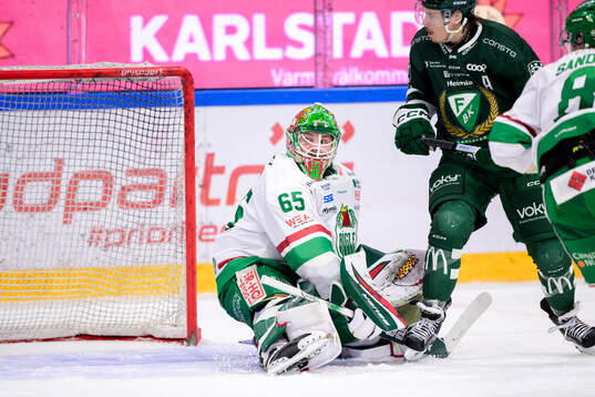 Rögles målvakt Christoffer Rifalk och Färjestads Joakim