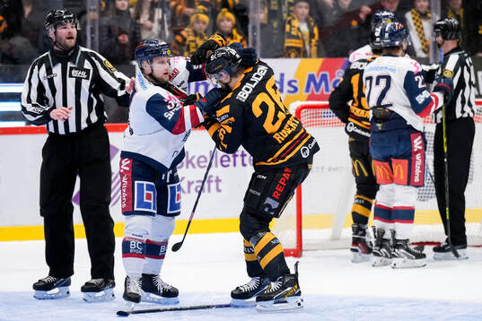 Linköpings Jesper Pettersson och Skellefteås Simon