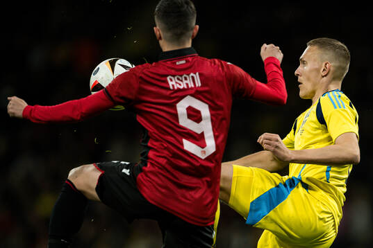 Jasir Asani of Albania and Ludwig Augustinsson of Sweden